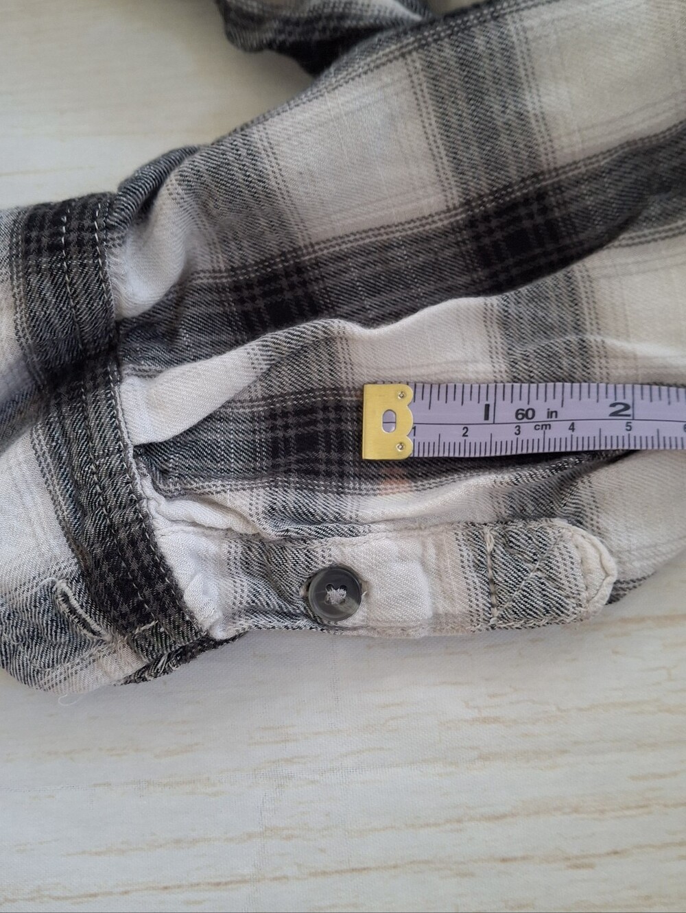 American Eagle Large Boyfriend Fit Black White Plaid Long Sleeve Shirt - Picture 13 of 14